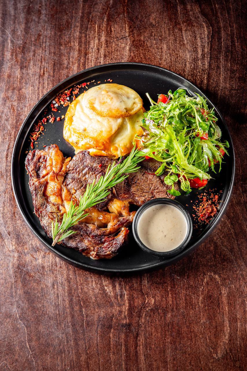 <span color-type="color" style="color:  #ffffff">Стейк Рибай<br>510 гр.</span>