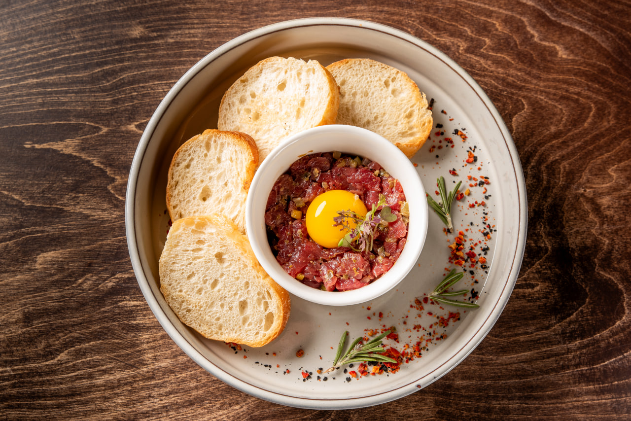 Классический тартар из говядины