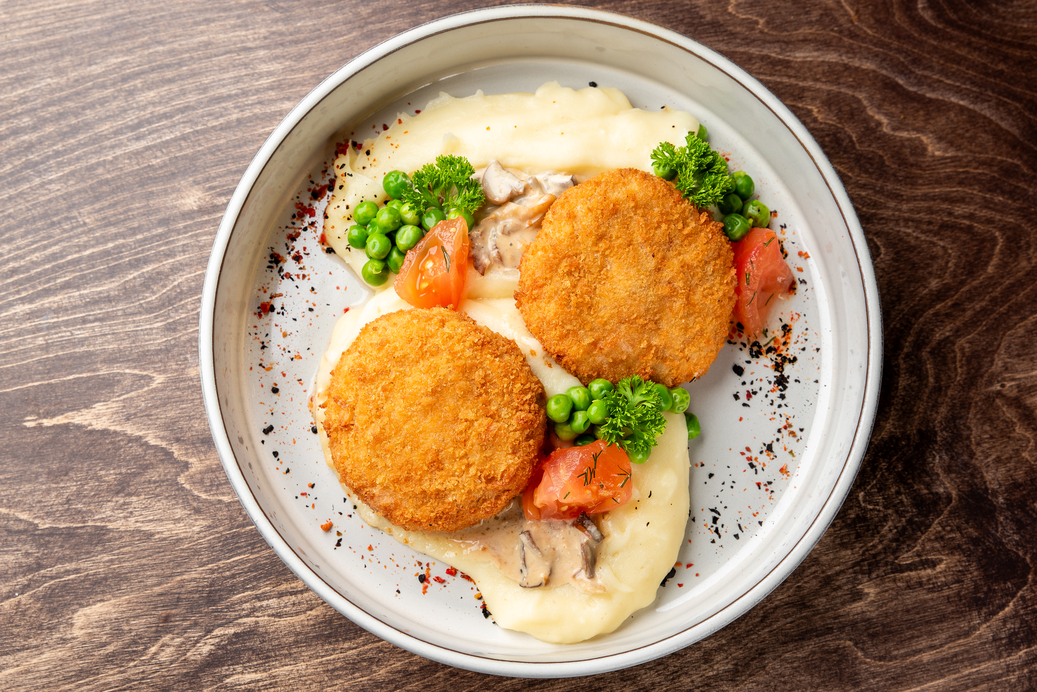 Котлеты из цыпленка с сыром моцарелла<br>