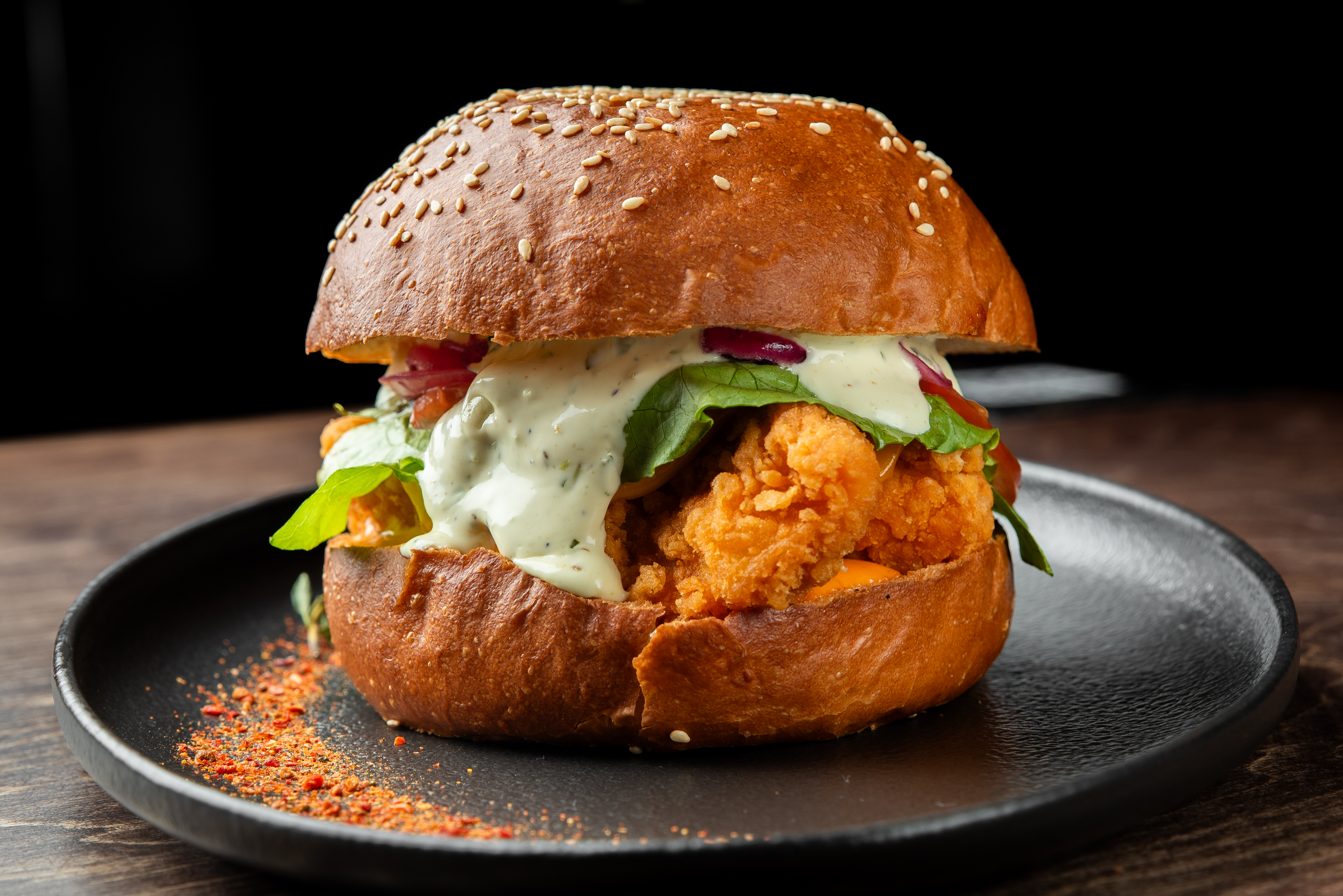 Чикен бургер с цыпленком